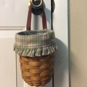 Longaberger Gatehouse Basket. Green plaid liner.